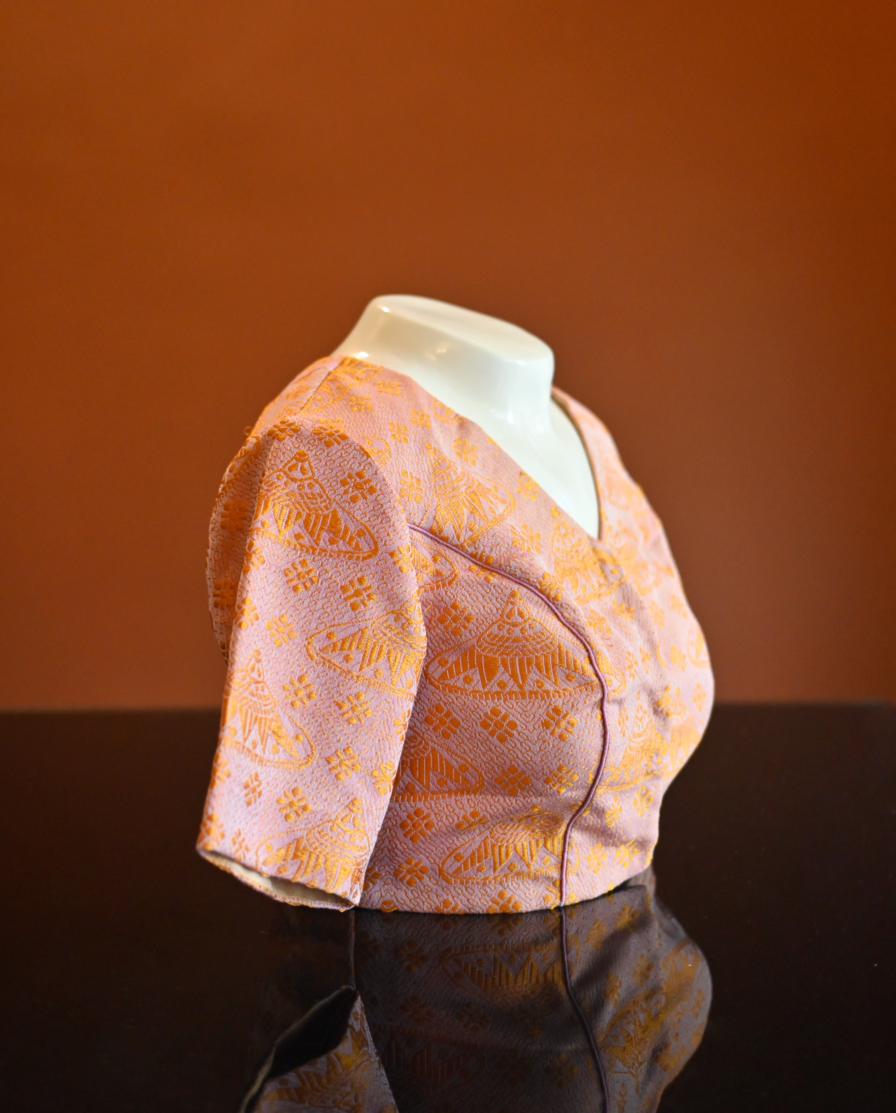 ASSAMESE JAPI DESIGNED V-NECK ELBOW SLEEVE BLOUSE